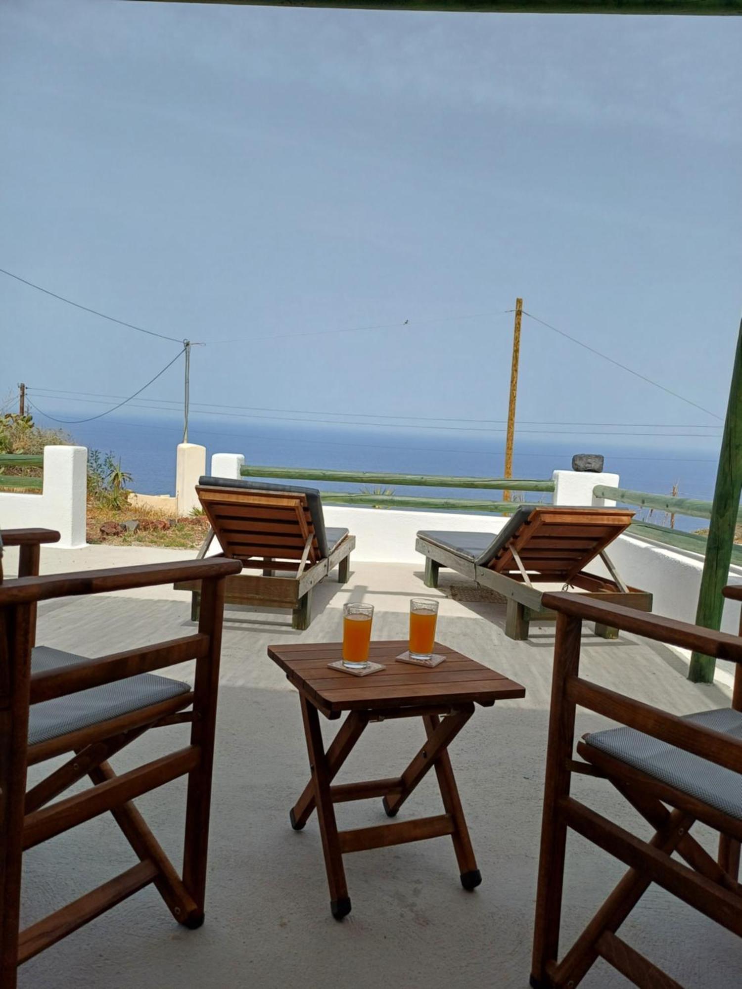 'Irene' Cycladic House With Sunrise And Sea View! Vila Foinikiá Exterior foto